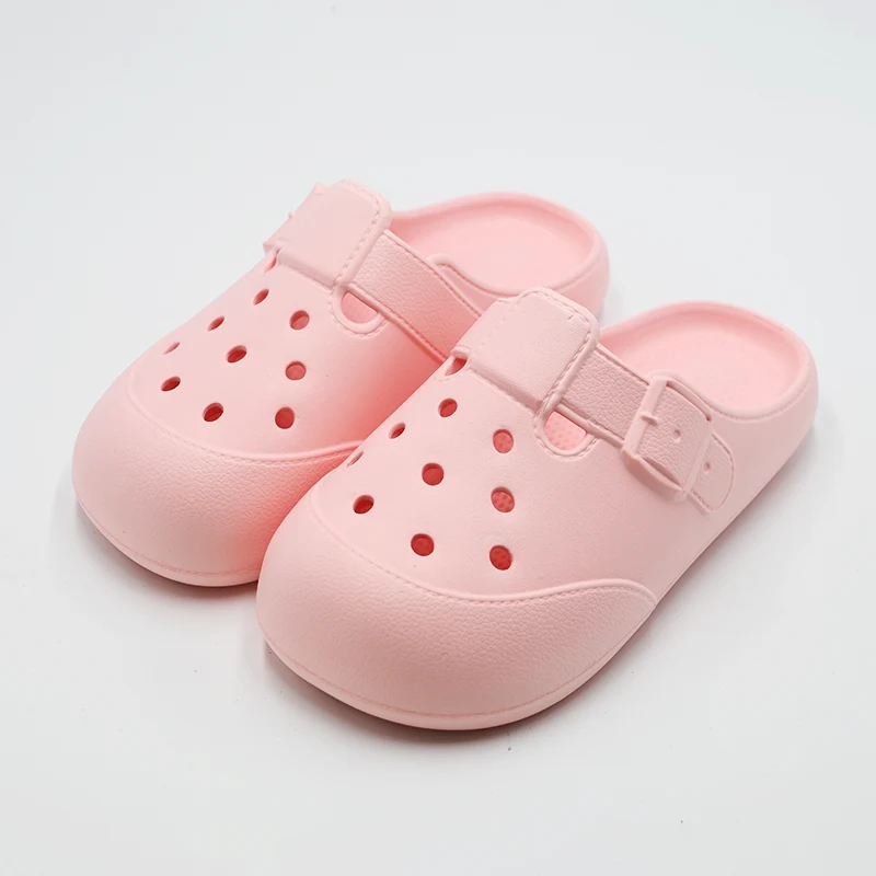 आराम आणि शैलीसाठी होल चप्पल पादत्राणे आवश्यक का बनत आहेत?